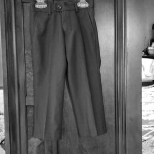 Boys' grey dress pants. 2T.